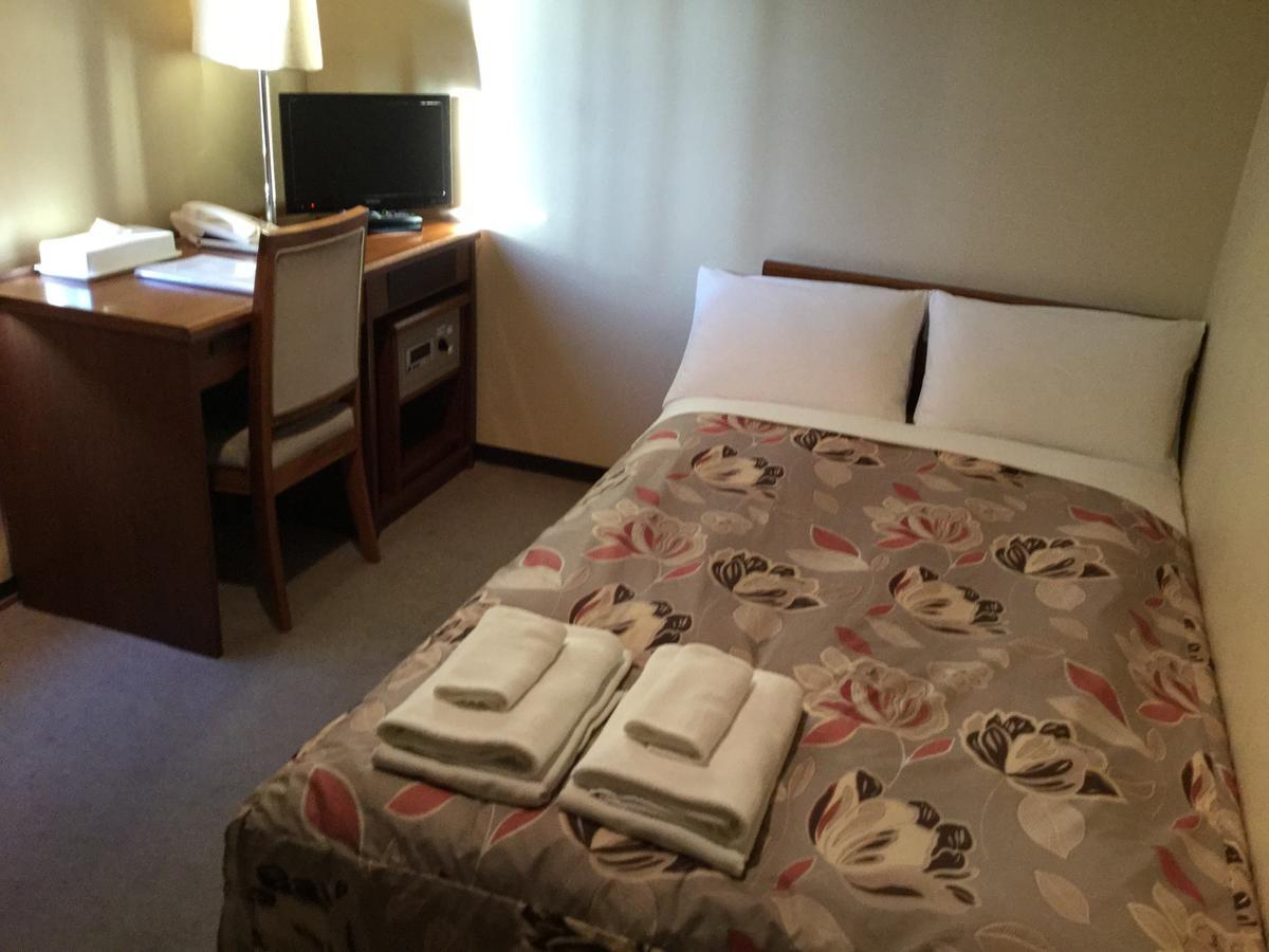 Hotel Palace Sendai Bagian luar foto